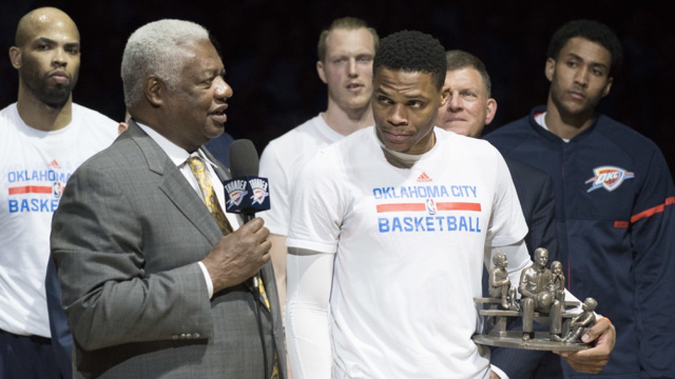 雷霆队史第一人！威少这11年的蓝色回忆