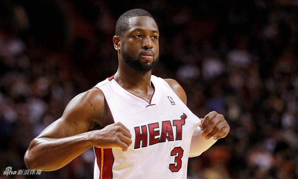 4.德维恩-韦德与迈阿密热火续约