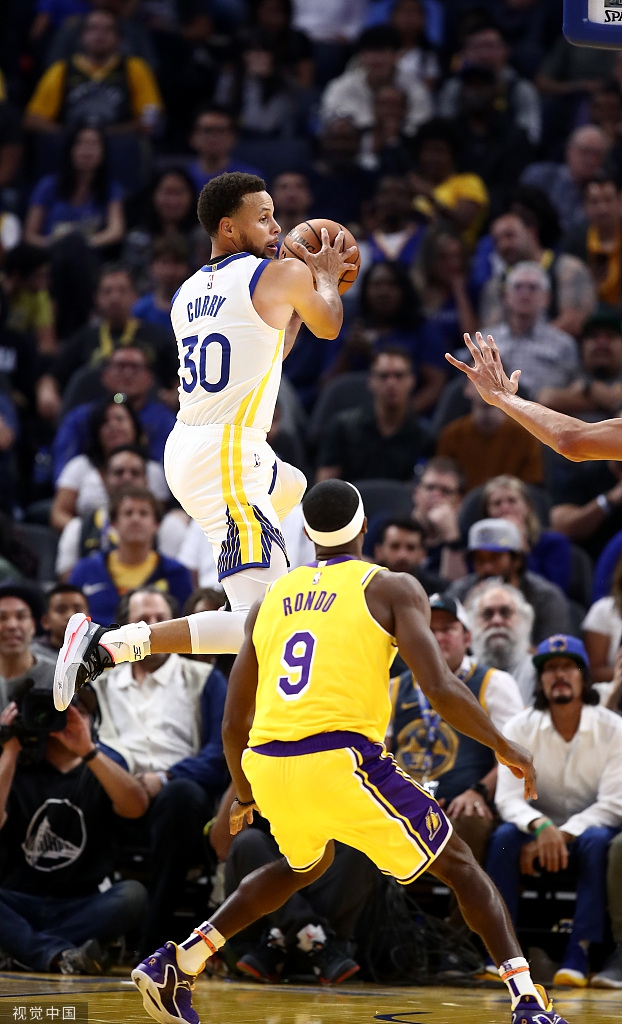 [NBA季前赛]湖人123-101勇士