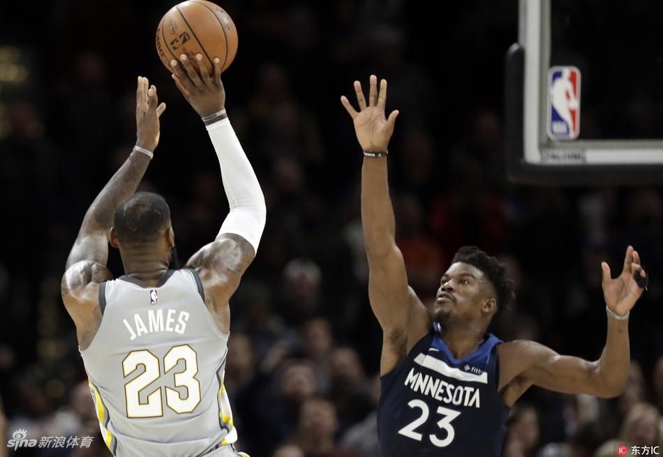 詹姆斯（对阵森林狼）