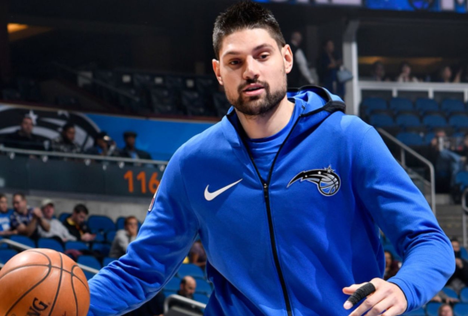 美媒评18-19赛季十大中锋：考神居然上榜，大帝浓眉输给一人