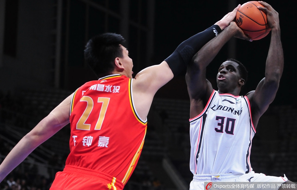 CBA第4轮:辽宁114-89八一