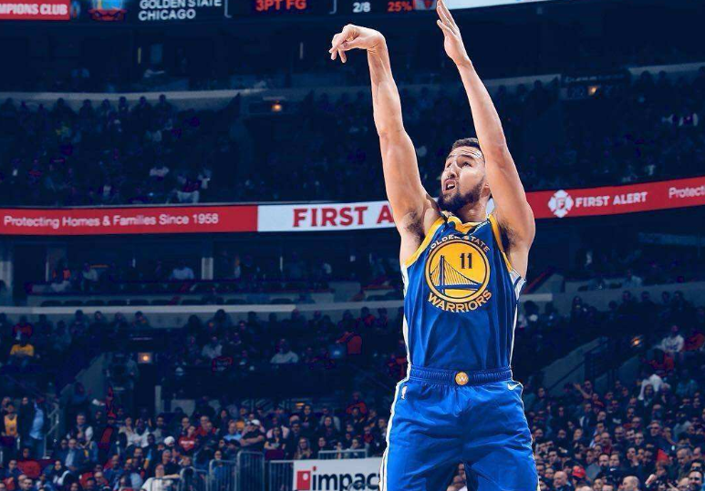 3年前汤神西决G6拯救勇士，11记三分全实录，老板赛后给他跪下