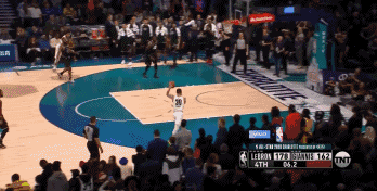 库里:不装了,我是扣将我摊牌了!请叫我金州拉文