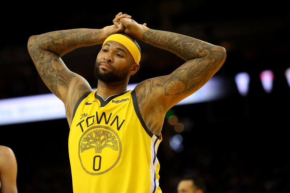 美媒评18-19赛季十大中锋：考神居然上榜，大帝浓眉输给一人