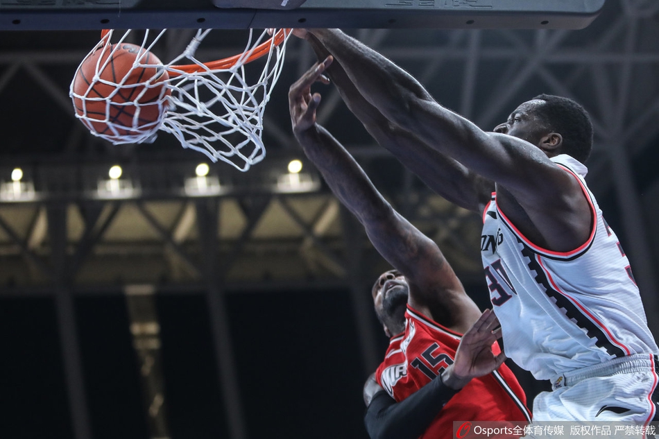 CBA第3轮：辽宁123-107深圳