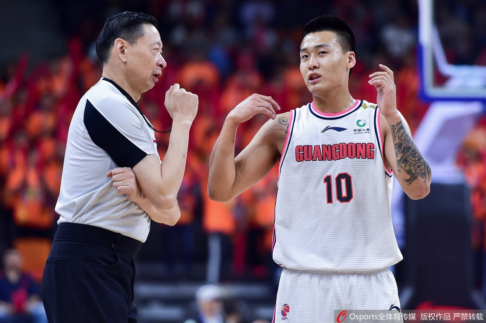 CBA第3轮：广东126-110山东
