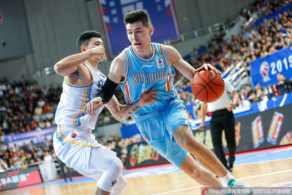 CBA第4轮:福建120-127新疆