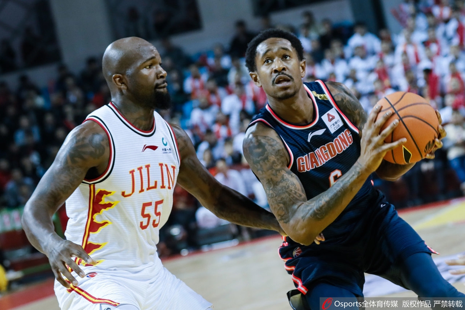 CBA第4轮:吉林120-115广东