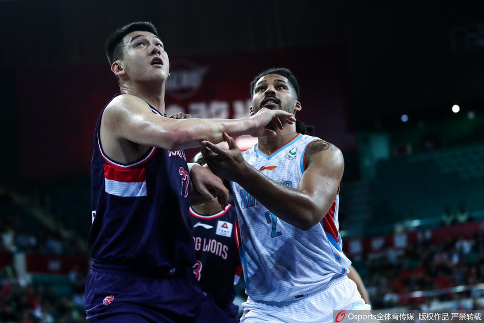CBA第8轮:广州105-137新疆