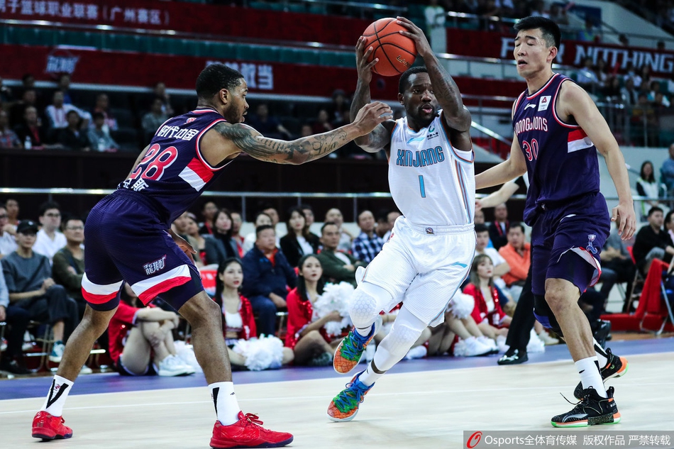 CBA第8轮:广州105-137新疆