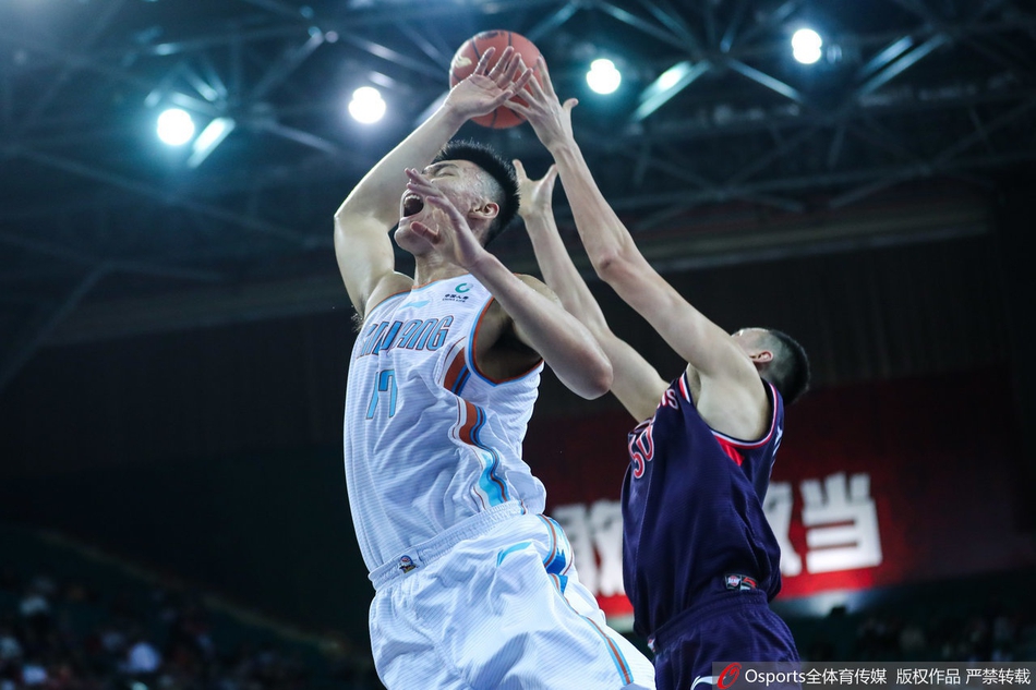 CBA第8轮:广州105-137新疆