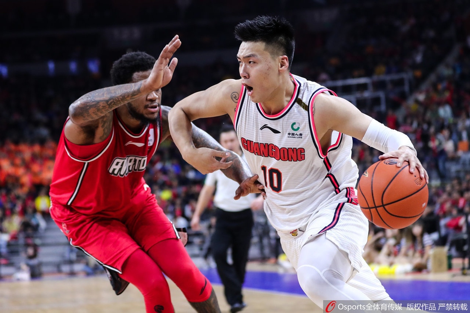 CBA第23轮：广东132-104深圳