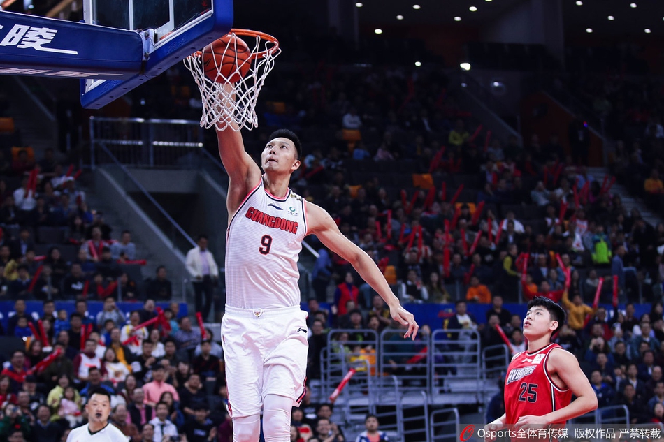 CBA第23轮：广东132-104深圳