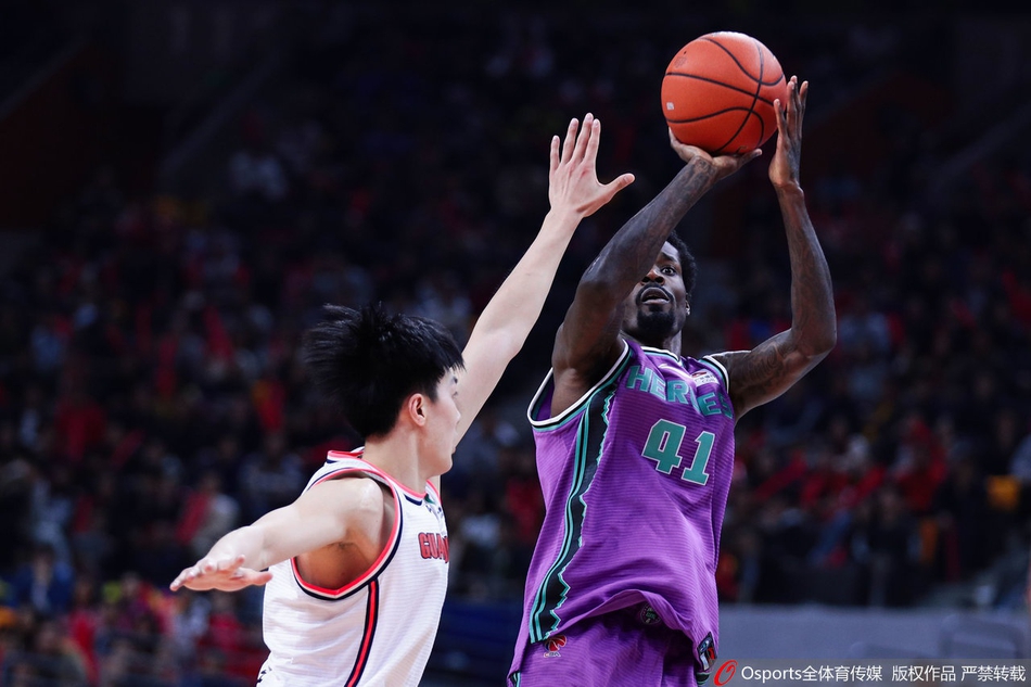 CBA第29轮：广东vs山东