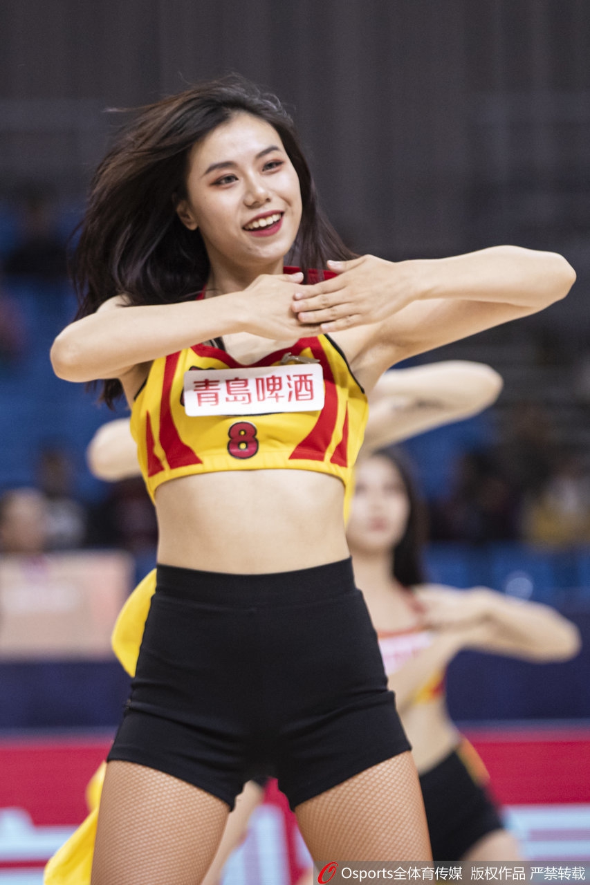 7日拉拉队精选:新疆福建篮球宝贝对决