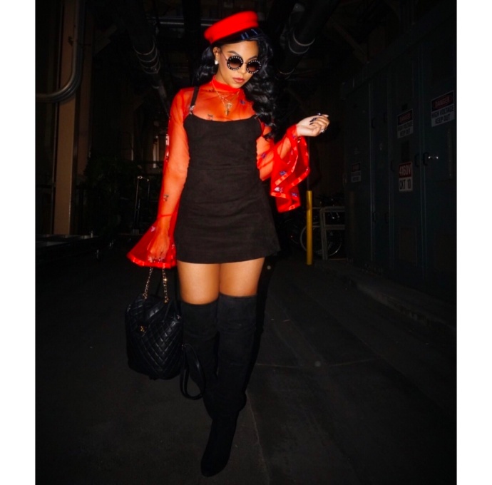 哈登新女友曝光！还是逃不出肉系熟女的魔爪