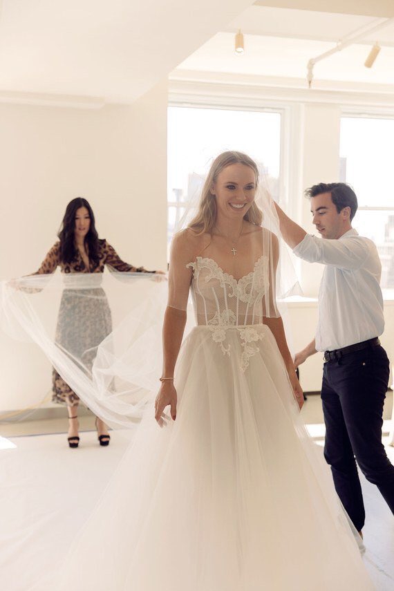 勇士名宿与网坛美女大婚！又一段体坛佳话，幸福感十足！