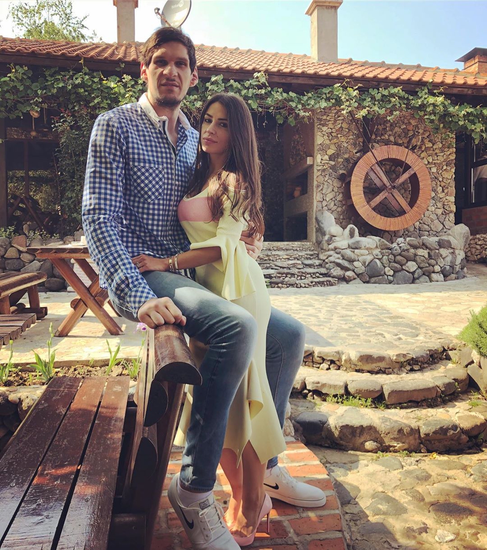 身高相差70cm完美爱恋！这个身高1米51的姑娘俘获了巨人博班的心