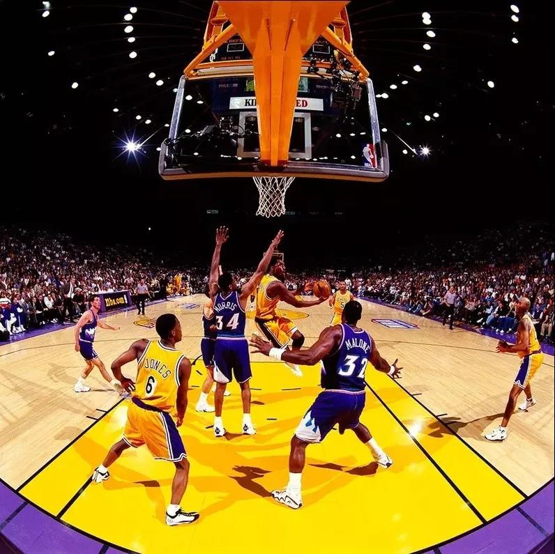 无愧西决之王？科比生涯8次西决，只有1次没进总决赛！