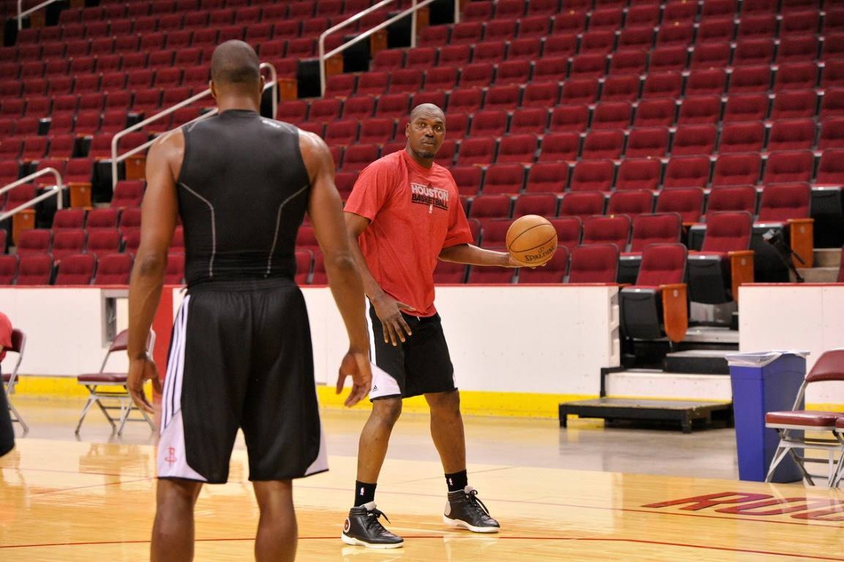 No.6 哈基姆-奥拉朱旺 2亿美金