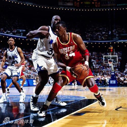 4.休斯顿火箭：1984年，哈基姆-奥拉朱旺