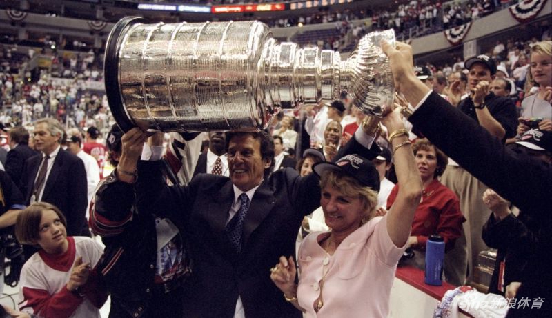 理查德-狄维士家族