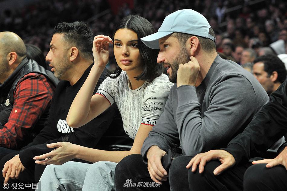 詹娜观看格里芬比赛