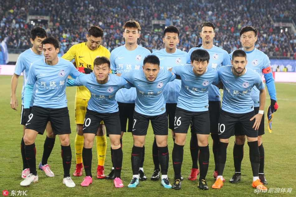 [中超]大连一方0-3北京国安