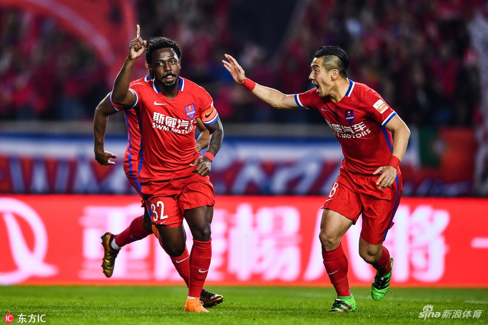 [中超]重庆斯威4-1江苏苏宁