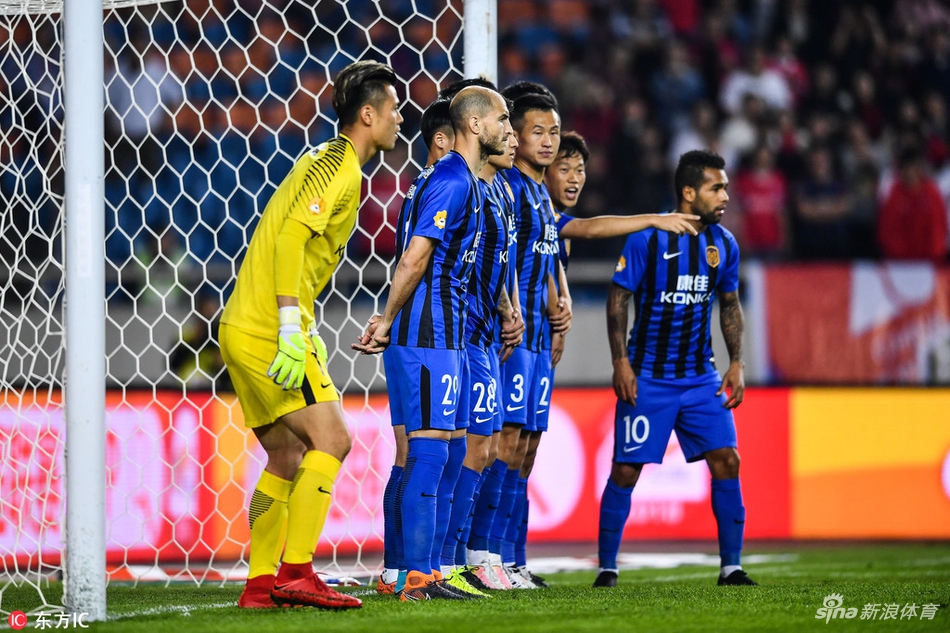 [中超]重庆斯威4-1江苏苏宁