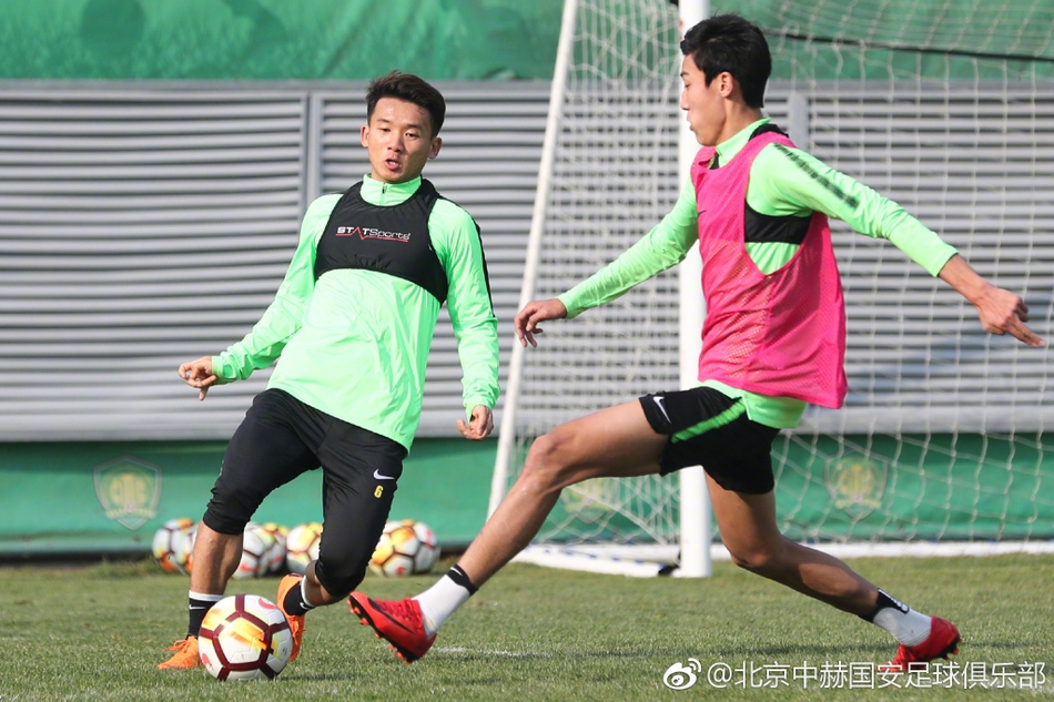 国安训练备战张稀哲状态上佳