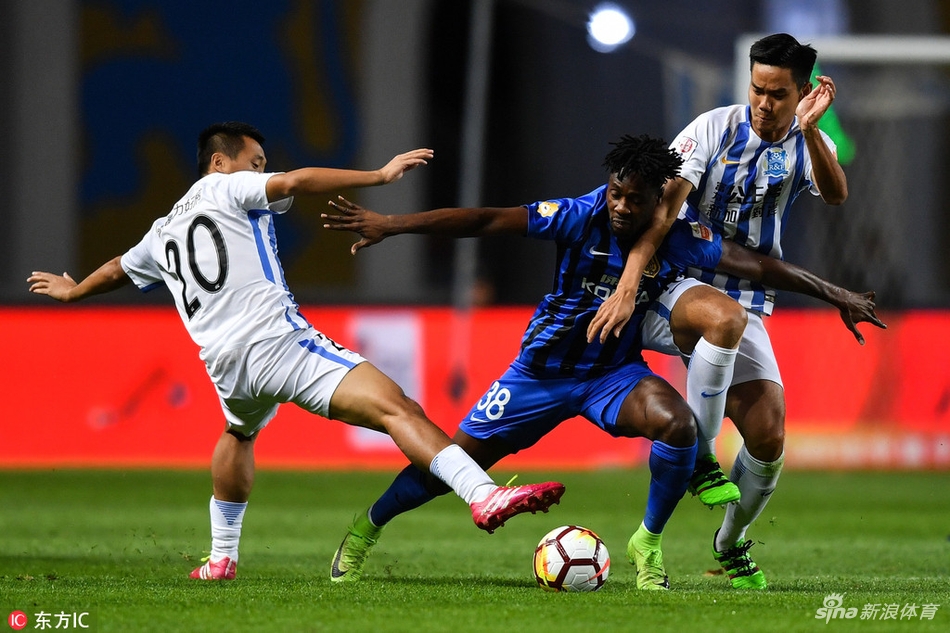 [中超]广州富力0-2江苏苏宁
