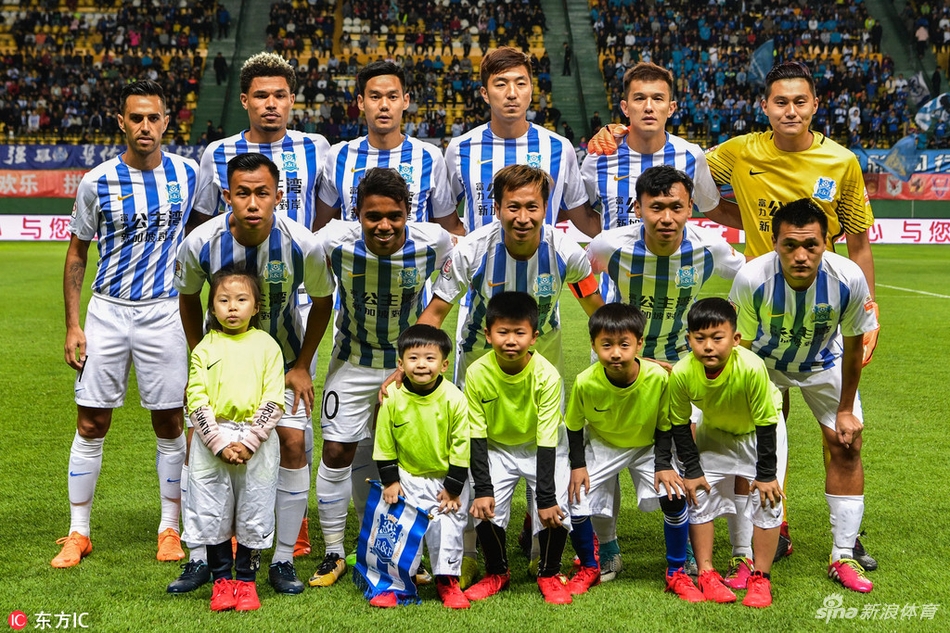 [中超]广州富力0-2江苏苏宁