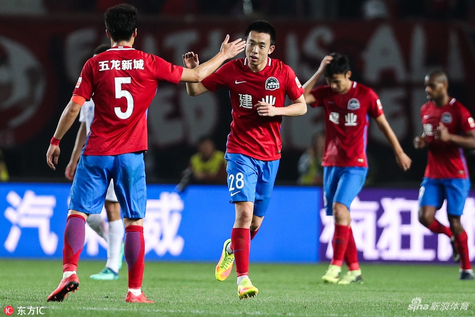[中超]河南建业1-2上海上港