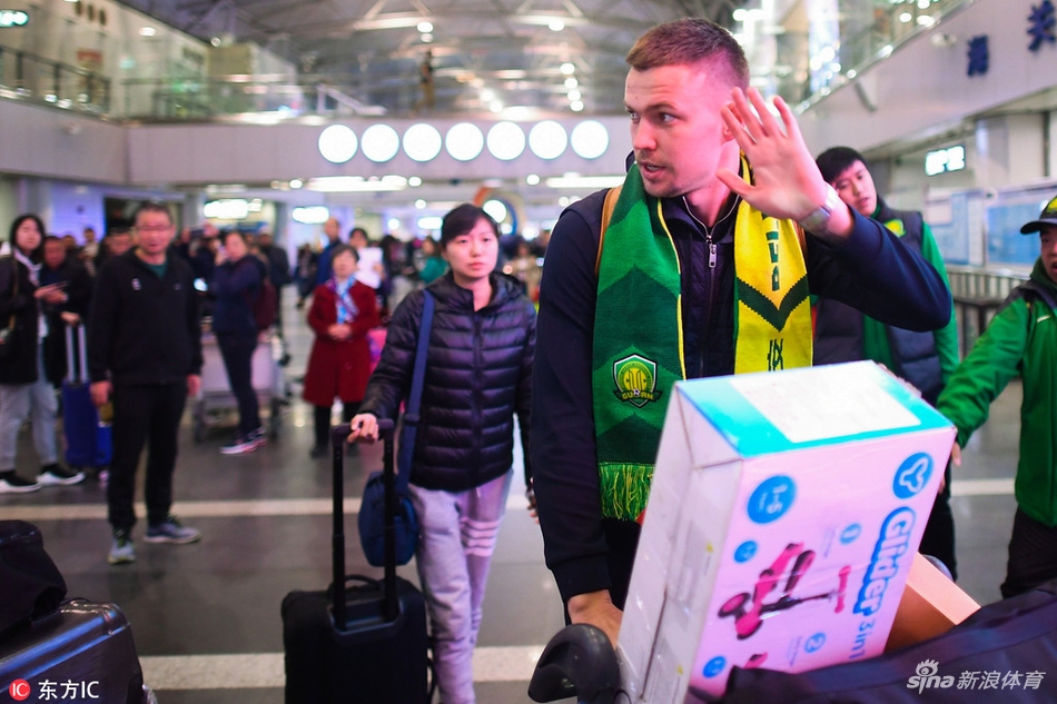 国安外援克里梅茨离京