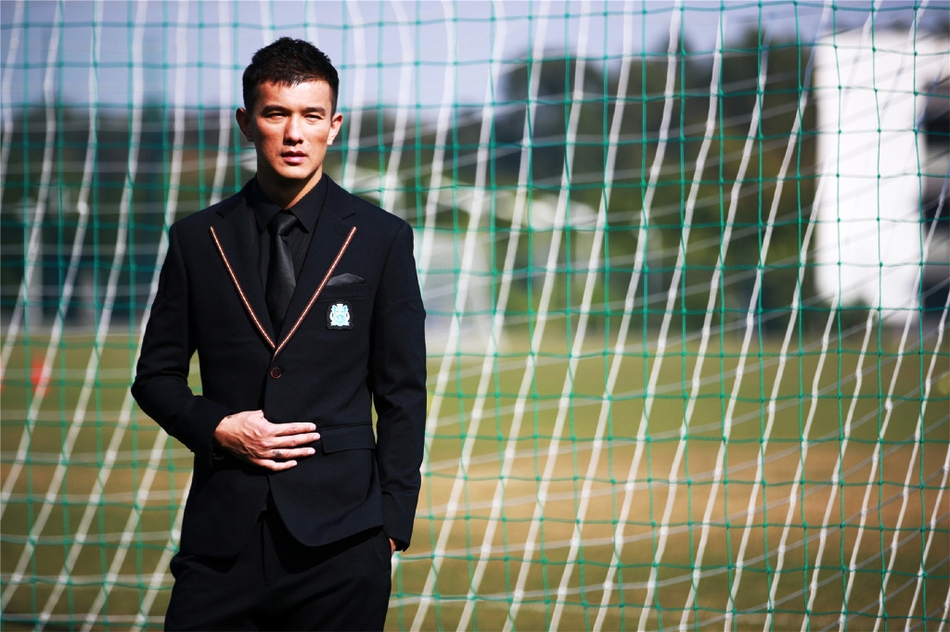 广州富力众将帅气写真