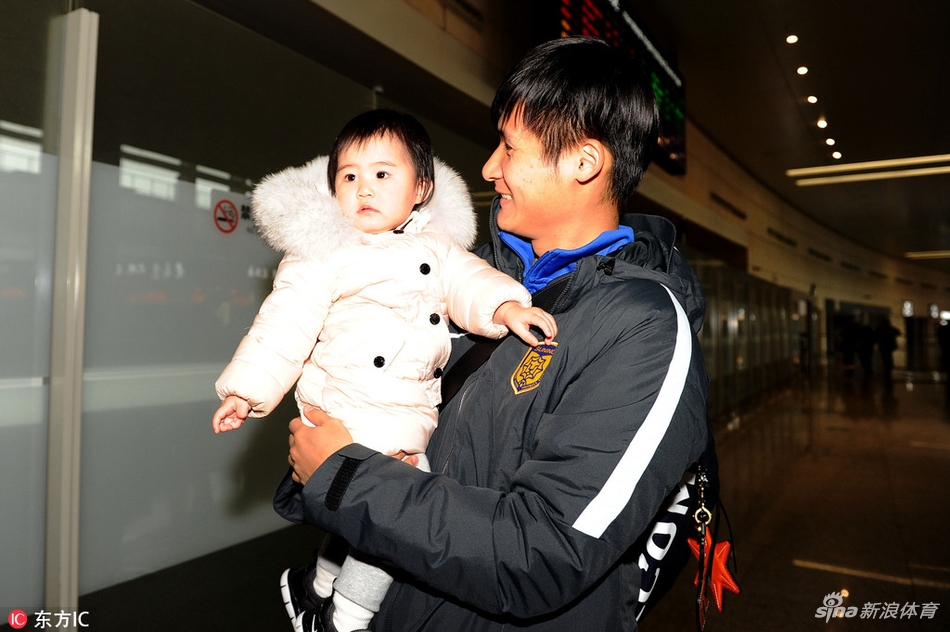 江苏苏宁结束海外冬训归来