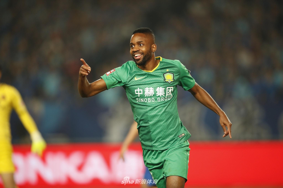 新浪直击江苏苏宁1-2北京国安
