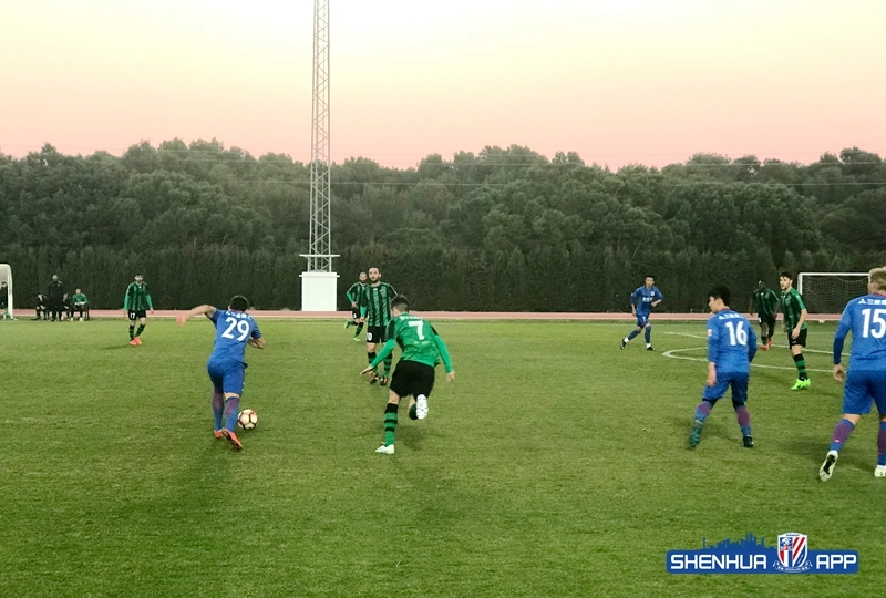 新援破门申花热身赛1-1平