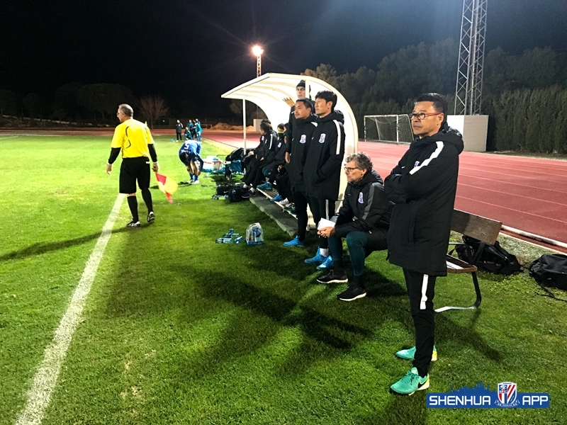 新援破门申花热身赛1-1平