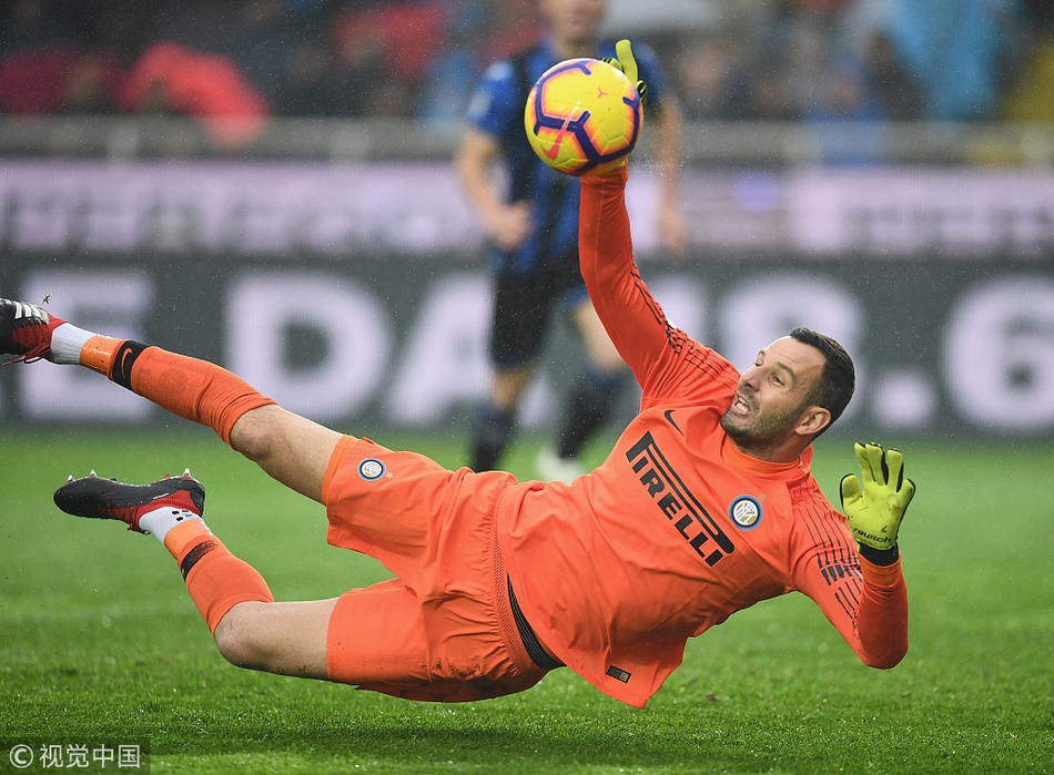 汉达诺维奇扑救