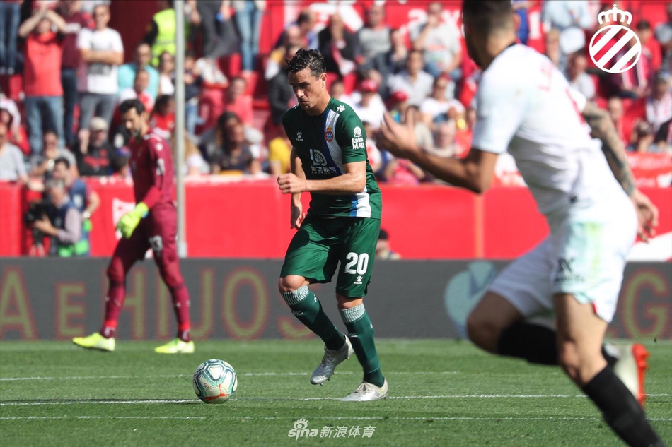 埃斯皮诺萨带球