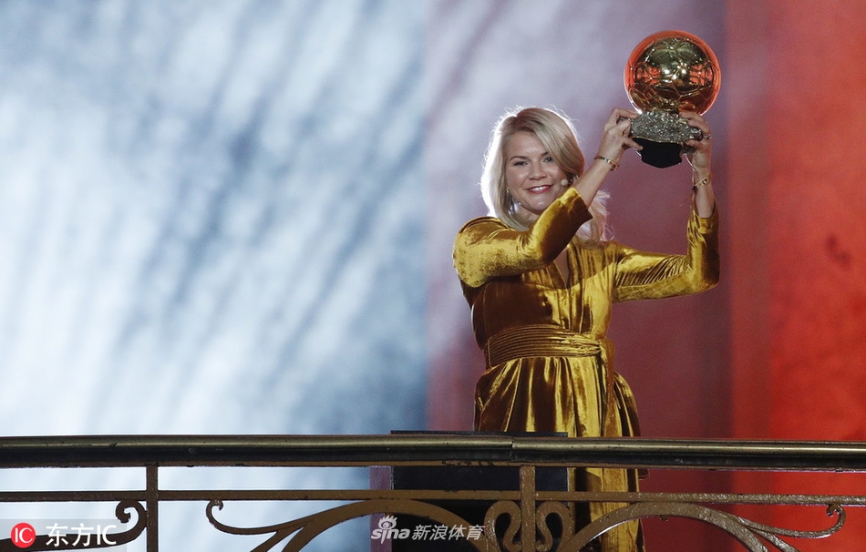 女足首届金球奖得主阿达-赫格贝里