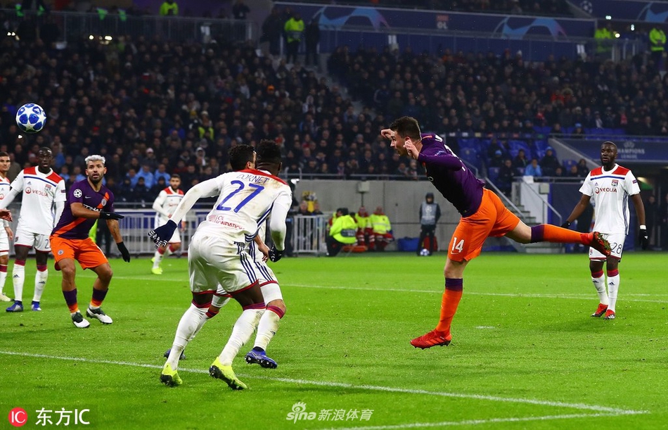 拉波尔特头槌破门