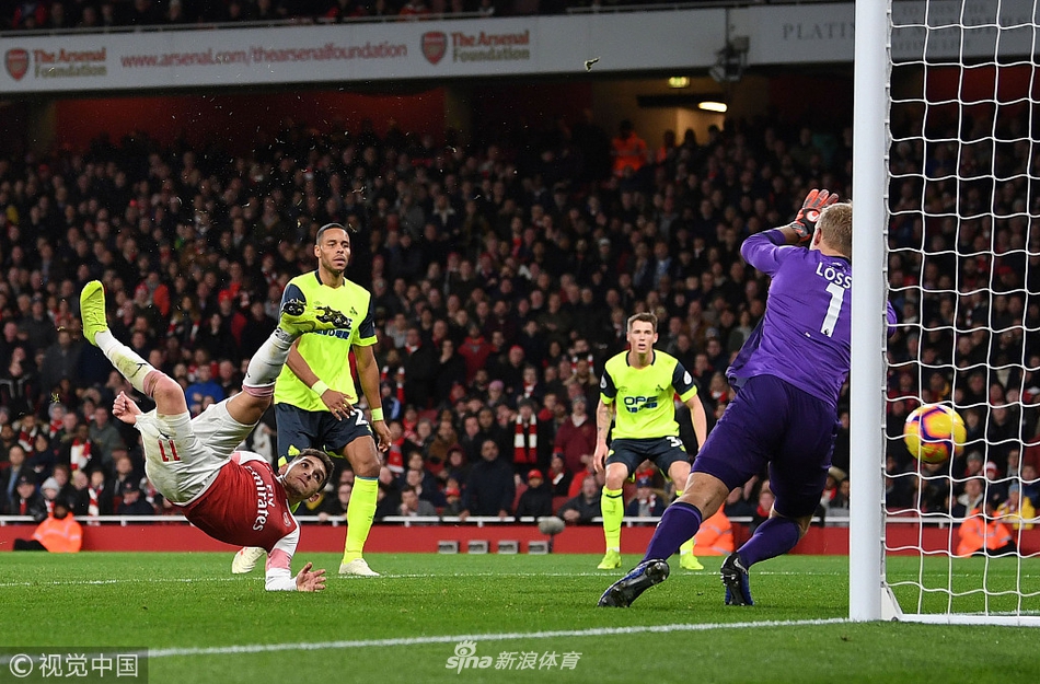 托雷拉倒钩破门绝杀