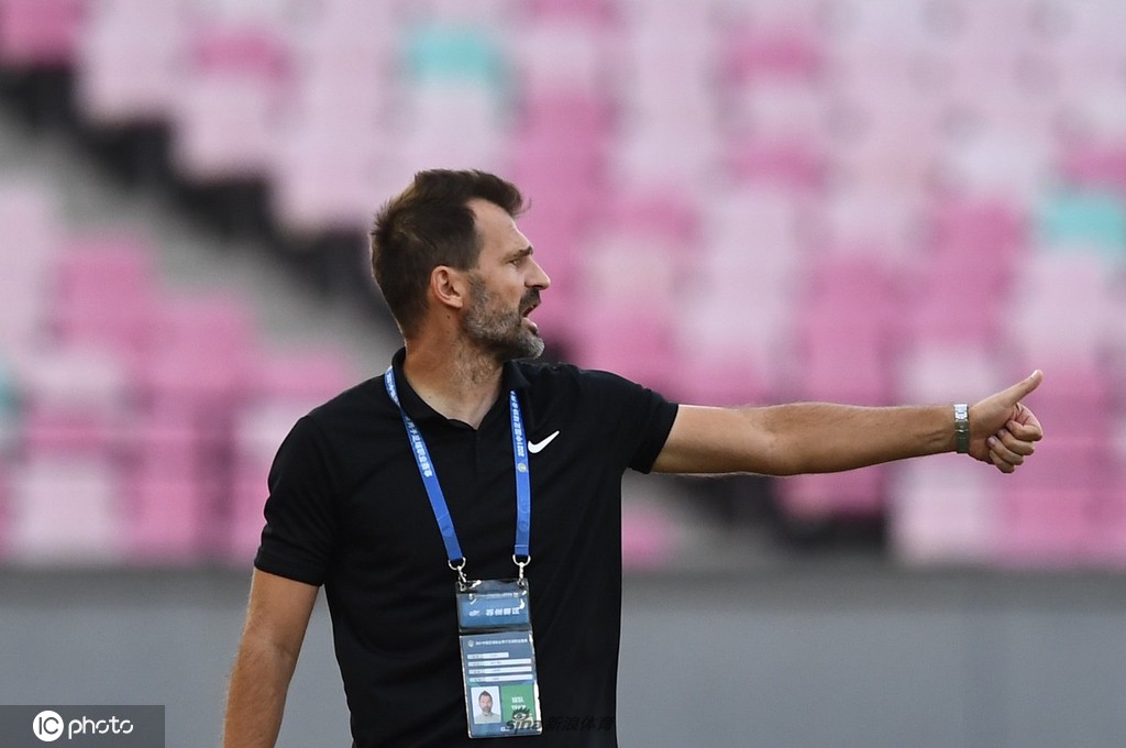 上海海港1-0河北队