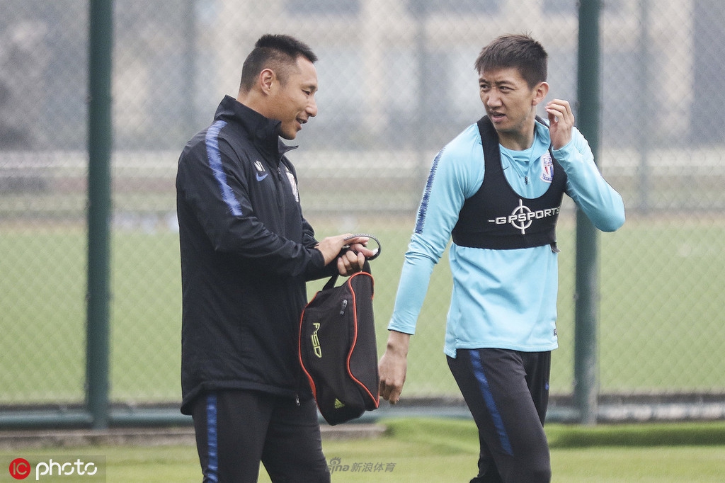 教练王S与球员高迪