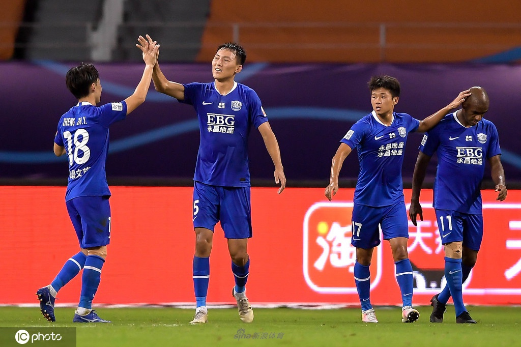 注意看,永昌17号王子豪这球衣