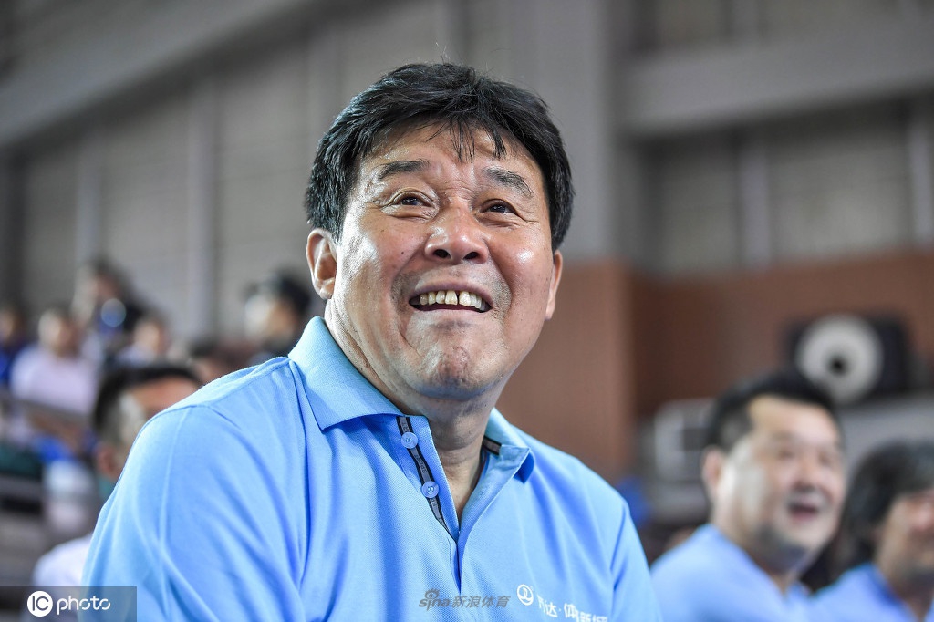 大连足球名宿迟尚斌因病不幸去世